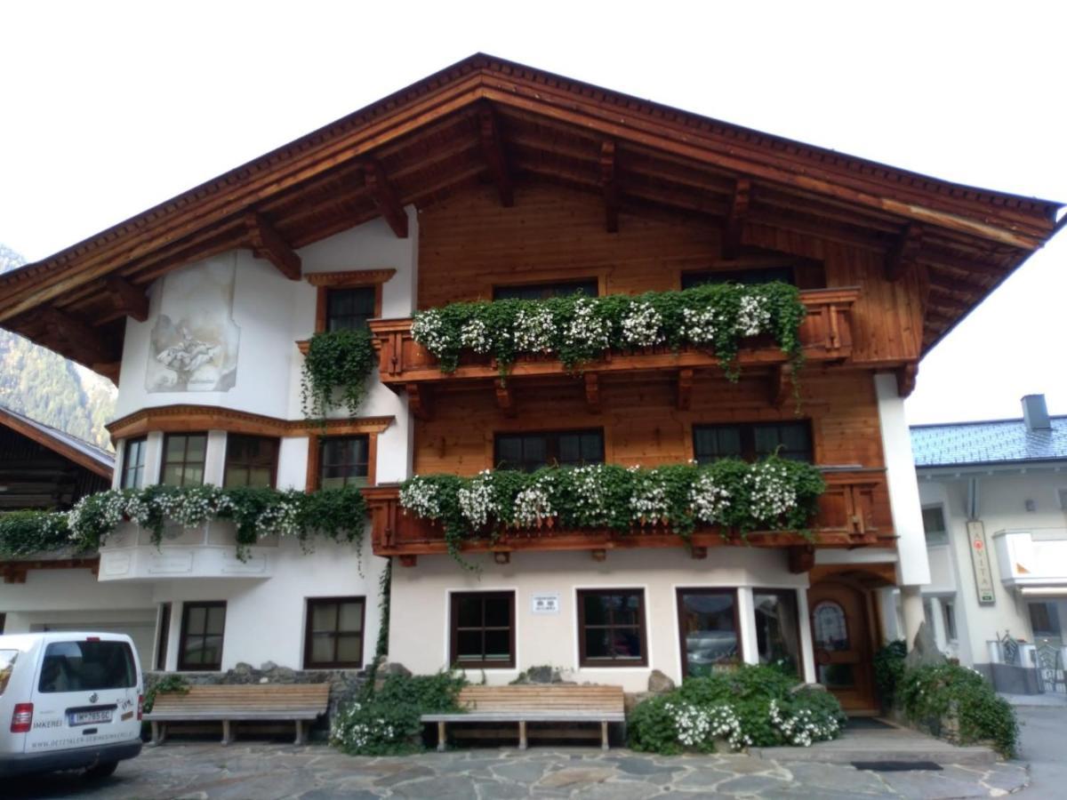 Ondres'N Hof Hotel Längenfeld Exterior foto